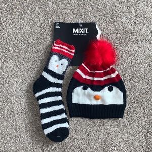 Mixit Socks & Hat Set